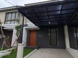 2 Schlafzimmer Villa zu verkaufen in Lakarsantri, East Jawa, Lakarsantri