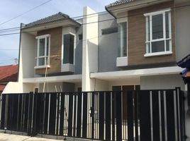 4 Kamar Rumah for sale in Waru, Sidoarjo, Waru