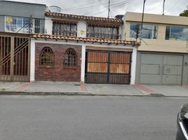 360 m² Office for rent in Bogotá, Cundinamarca, Bogotá