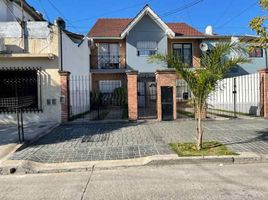 Villa 3 chambre à vendre à La Matanza, Buenos Aires, La Matanza