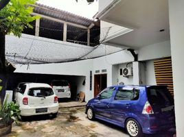 8 Bedroom Villa for sale in Kebayoran Lama, Jakarta Selatan, Kebayoran Lama