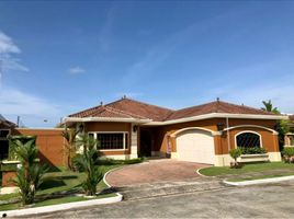 4 Habitación Casa en alquiler en Panamá, Parque Lefevre, Ciudad de Panamá, Panamá, Panamá