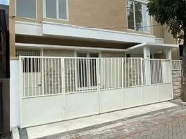  Villa en venta en Tambaksari, East Jawa, Tambaksari