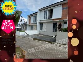 3 Kamar Vila for sale in Husein Sastranegara International Airport, Andir, Parongpong