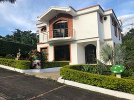 5 Habitación Villa en venta en Fusagasuga, Cundinamarca, Fusagasuga