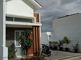 2 Bedroom Villa for sale in 23 Paskal Shopping Center, Andir, Sumurbandung