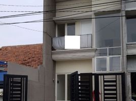 4 Habitación Casa en venta en Tenggilis Mejoyo, East Jawa, Tenggilis Mejoyo