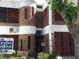 3 Bedroom House for sale in Lanus, Buenos Aires, Lanus