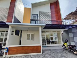 11 Habitación Villa en venta en Lowok Waru, East Jawa, Lowok Waru