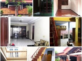 4 Bedroom House for sale in Waru, Sidoarjo, Waru