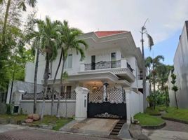 5 Bedroom House for sale in Wiyung, Surabaya, Wiyung