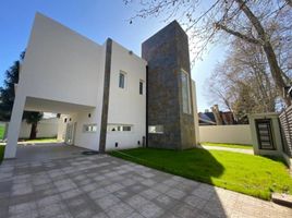 3 Bedroom House for sale in Moron, Buenos Aires, Moron