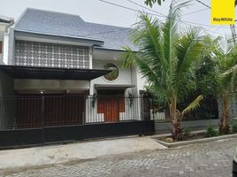 Maison 6 chambre à vendre à Mulyorejo, East Jawa, Mulyorejo