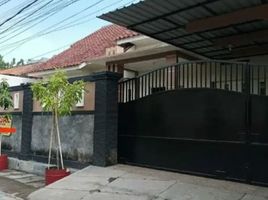 Maison 4 chambre à vendre à Tenggilis Mejoyo, East Jawa, Tenggilis Mejoyo, Surabaya, East Jawa