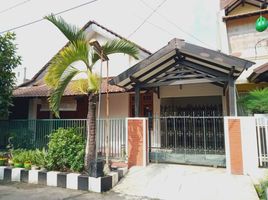 3 Bedroom Villa for rent in Gayungan, Surabaya, Gayungan