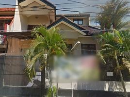 5 Bedroom House for sale in Dukuhpakis, Surabaya, Dukuhpakis