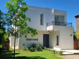 3 Bedroom Villa for sale in General Sarmiento, Buenos Aires, General Sarmiento