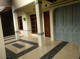 3 Kamar Vila for sale in Husein Sastranegara International Airport, Andir, Sumurbandung