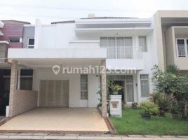 3 Bedroom House for sale in Kembangan, Jakarta Barat, Kembangan