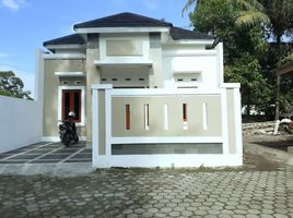 3 Bedroom House for sale in Godeyan, Sleman, Godeyan