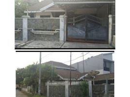 4 Kamar Rumah for sale in Tandes, Surabaya, Tandes