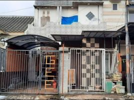 Maison 4 chambre à vendre à Wiyung, East Jawa, Wiyung, Surabaya