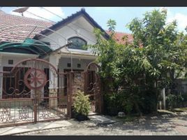 4 Habitación Villa en venta en Wiyung, East Jawa, Wiyung