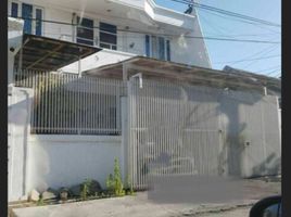4 Habitación Villa en venta en Wiyung, East Jawa, Wiyung