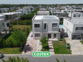 4 Bedroom Villa for sale in Tigre, Buenos Aires, Tigre