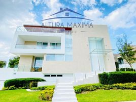 5 Habitación Casa en venta en Zapopan, Jalisco, Zapopan