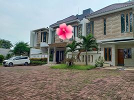 4 Habitación Villa en venta en Duren Sawit, Jakarta, Duren Sawit, Jakarta Timur
