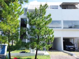 4 Bedroom Villa for sale in Cibitung, West Jawa, Cibitung