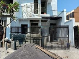 3 Habitación Casa en venta en Tenggilis Mejoyo, East Jawa, Tenggilis Mejoyo