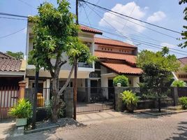 10 Bedroom House for sale in Gayungan, Surabaya, Gayungan