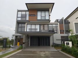 6 Bedroom House for sale in Basilea Convention Center, Legok, Legok