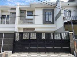 4 Habitación Villa en venta en Mulyorejo, East Jawa, Mulyorejo