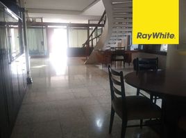 4 Kamar Rumah for rent in East Jawa, Tegal Sari, Surabaya, East Jawa