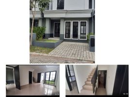 4 Bedroom House for sale in Dukuhpakis, Surabaya, Dukuhpakis