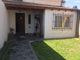 2 Bedroom House for sale in General Sarmiento, Buenos Aires, General Sarmiento