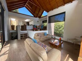 Estudio Casa en venta en Colombia, La Calera, Cundinamarca, Colombia