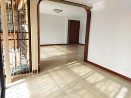 3 Habitación Apartamento en venta en Centro Comercial Unicentro Medellin, Medellín, Medellín