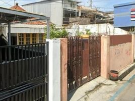 3 Bedroom House for sale in Siloam Hospitals Surabaya, Gubeng, Gubeng