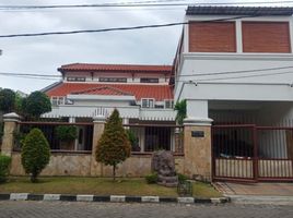 6 Bedroom House for sale in Dukuhpakis, Surabaya, Dukuhpakis