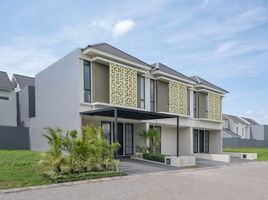 3 Schlafzimmer Haus zu verkaufen in Lakarsantri, East Jawa, Lakarsantri