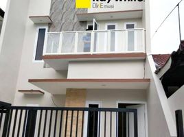 3 Schlafzimmer Villa zu verkaufen in Gunung Anyar, East Jawa, Gunung Anyar