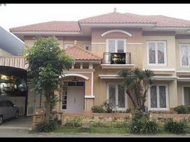 7 Bedroom Villa for sale in Siloam Hospitals Surabaya, Gubeng, Gubeng