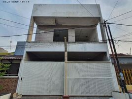 4 Habitación Villa en venta en Mulyorejo, East Jawa, Mulyorejo
