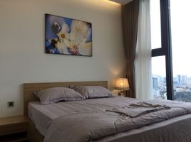 2 Bedroom Apartment for rent at Vinhomes Metropolis, Lieu Giai