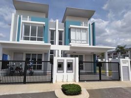 4 Bedroom House for sale in Rawang, Gombak, Rawang