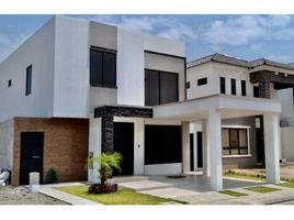 4 Habitación Villa en venta en Samborondón, Guayas, Samborondon, Samborondón